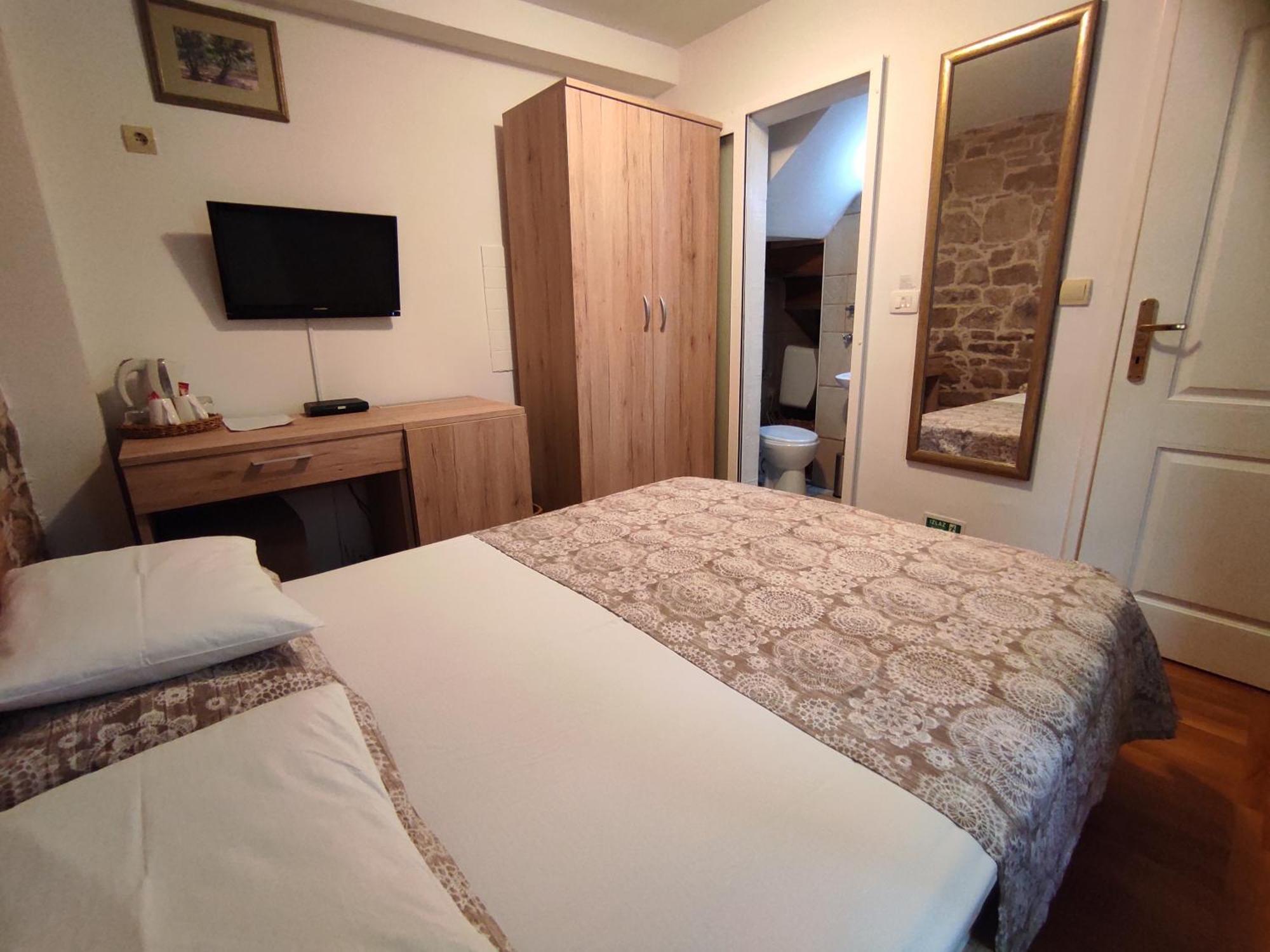 Guesthouse Mirula Split Extérieur photo